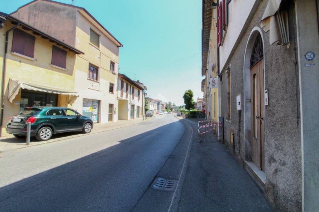 immagine annuncio 12 di 13