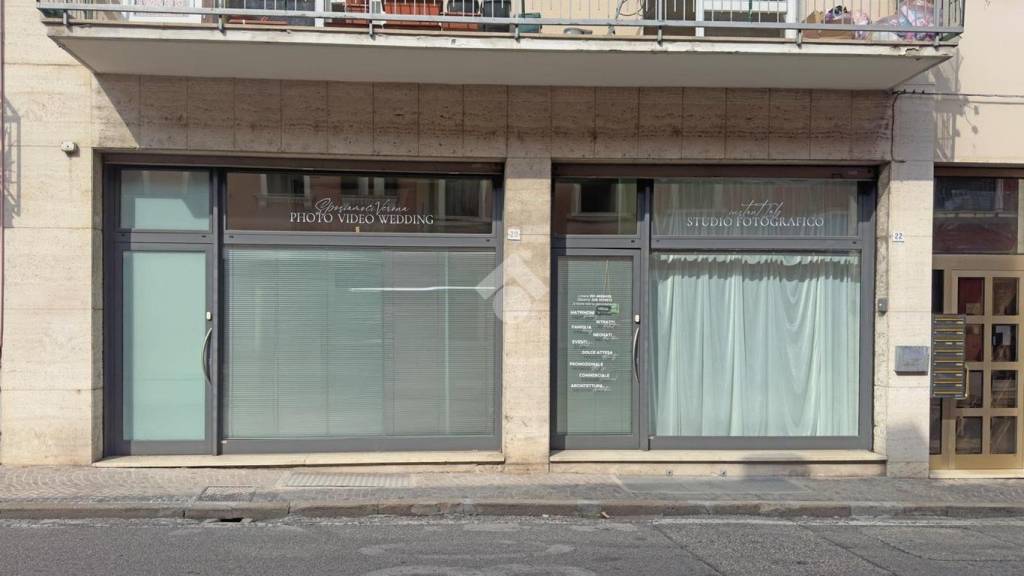 immagine annuncio 1 di 14