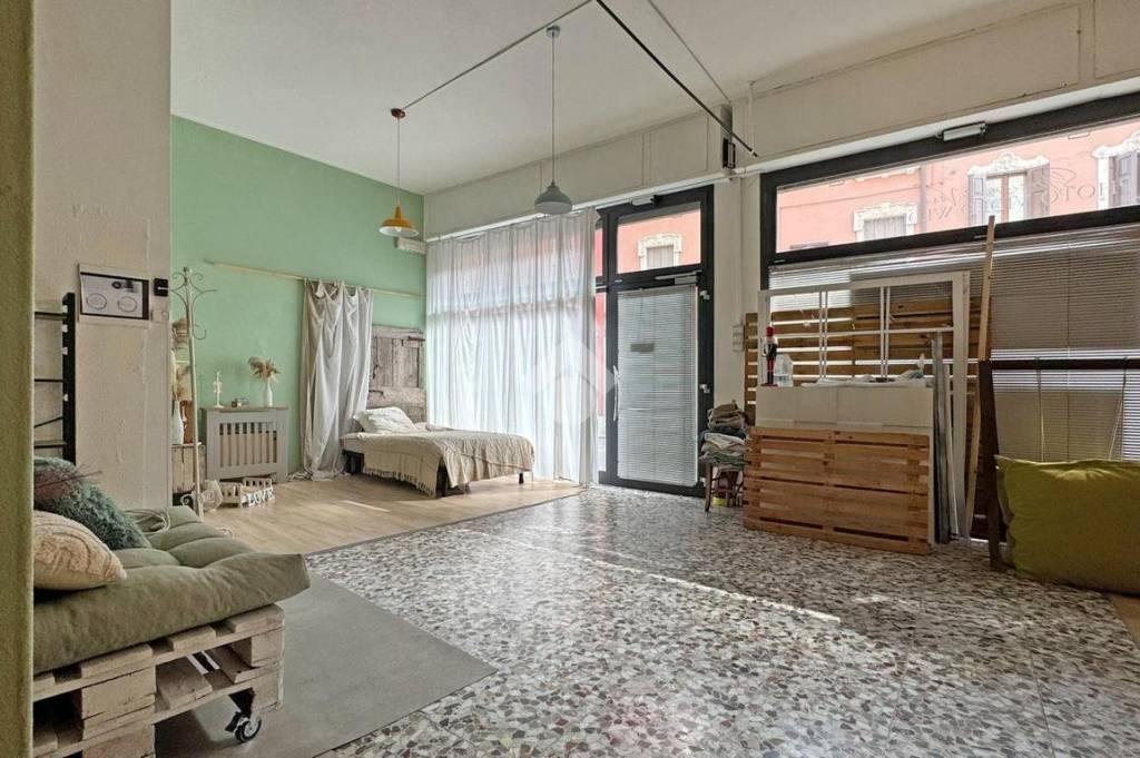 immagine annuncio 2 di 14