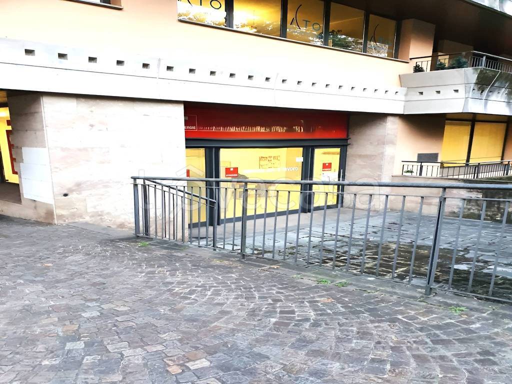 immagine annuncio 11 di 12