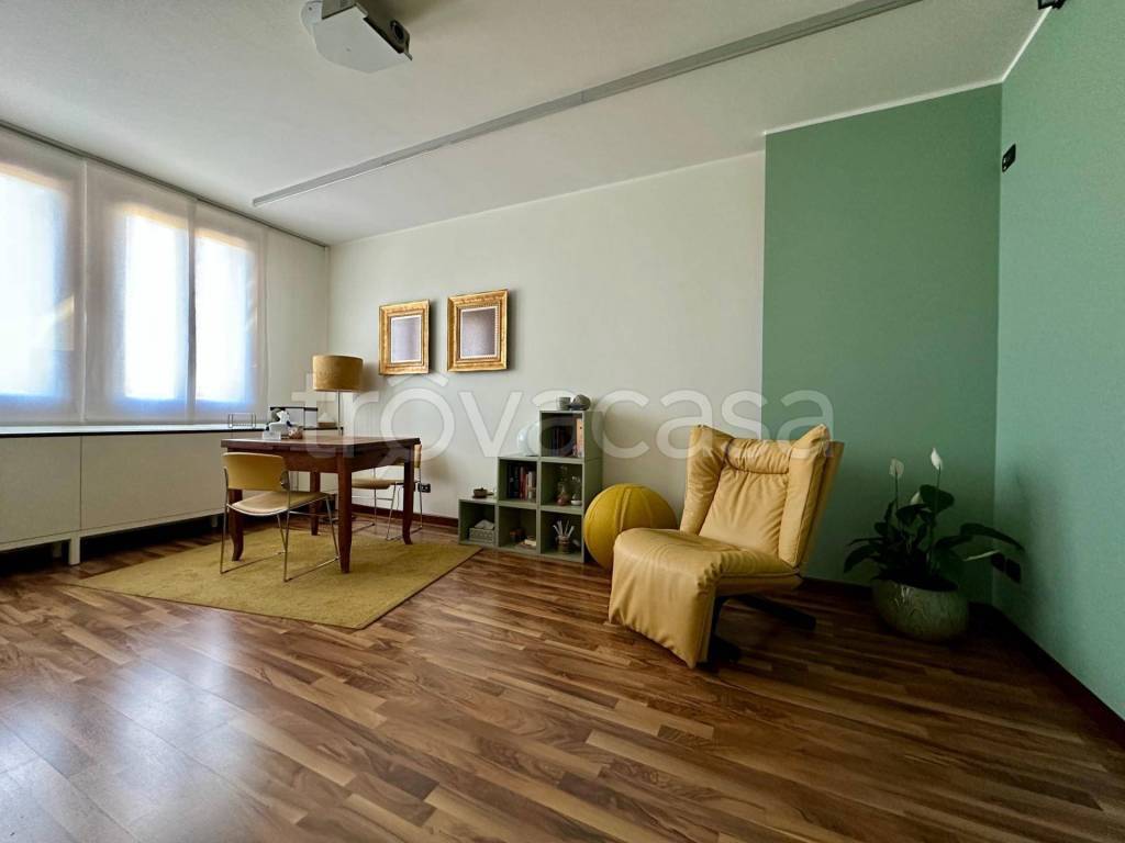 immagine annuncio 4 di 8