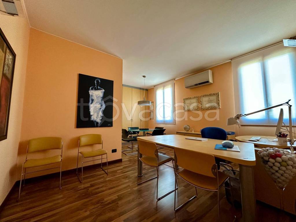 immagine annuncio 6 di 8