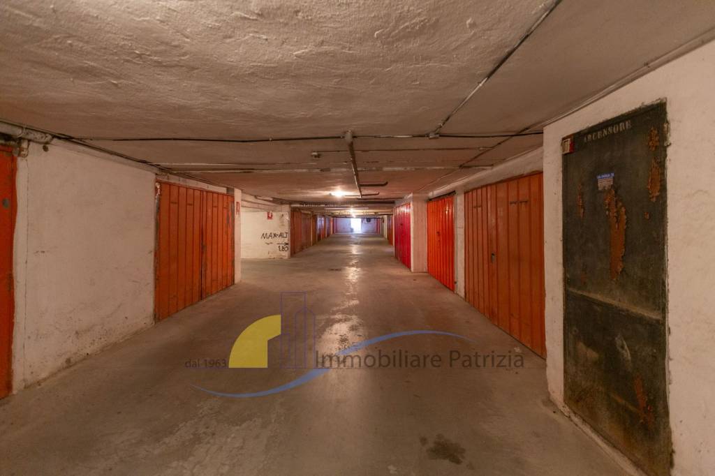immagine annuncio 11 di 12