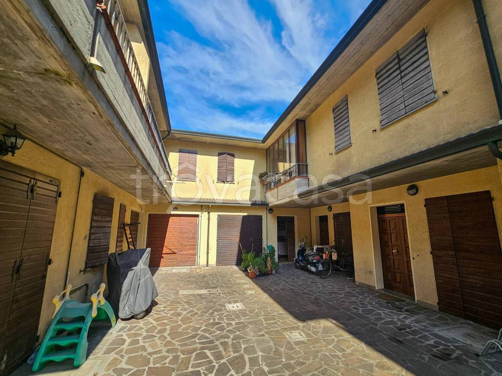 immagine annuncio 11 di 12