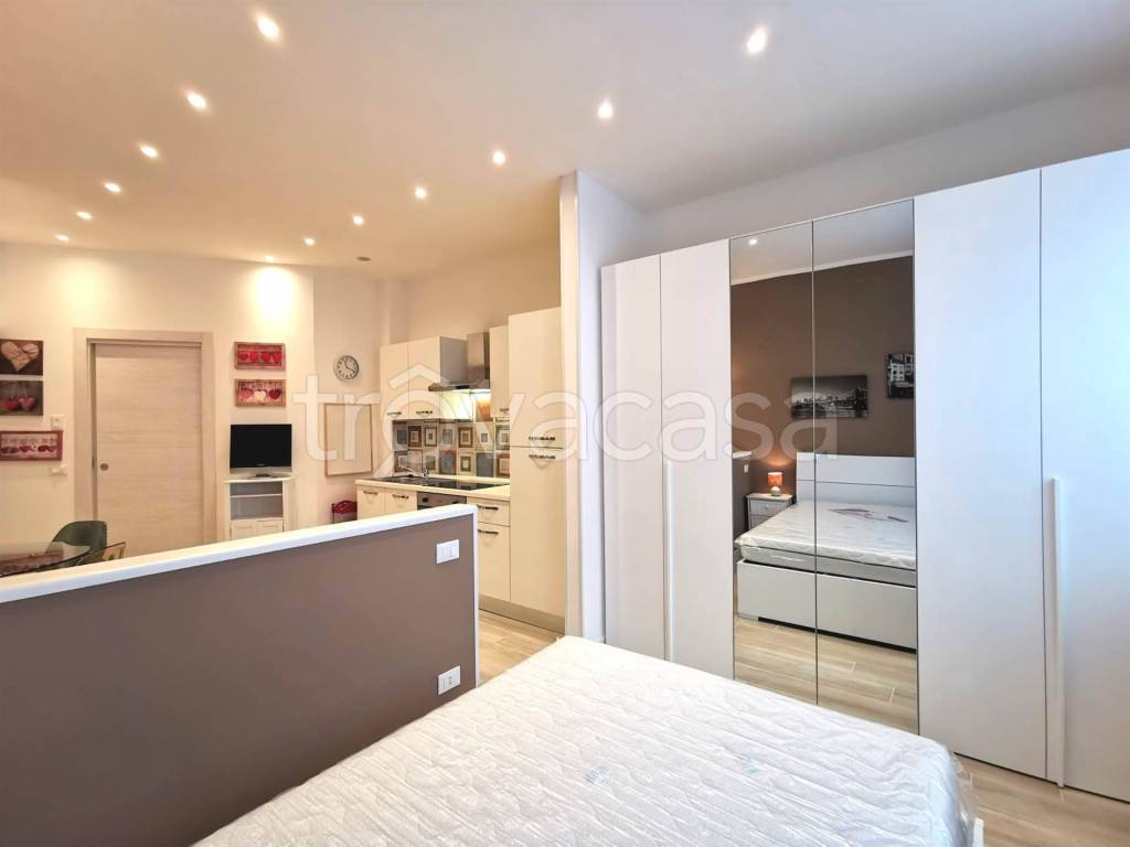 immagine annuncio 9 di 13