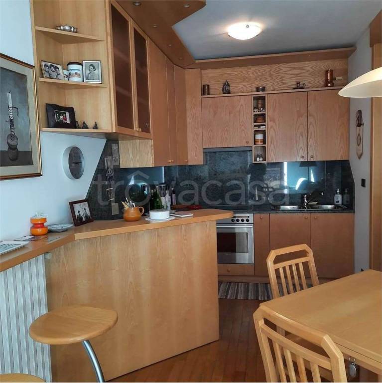 immagine annuncio 2 di 12