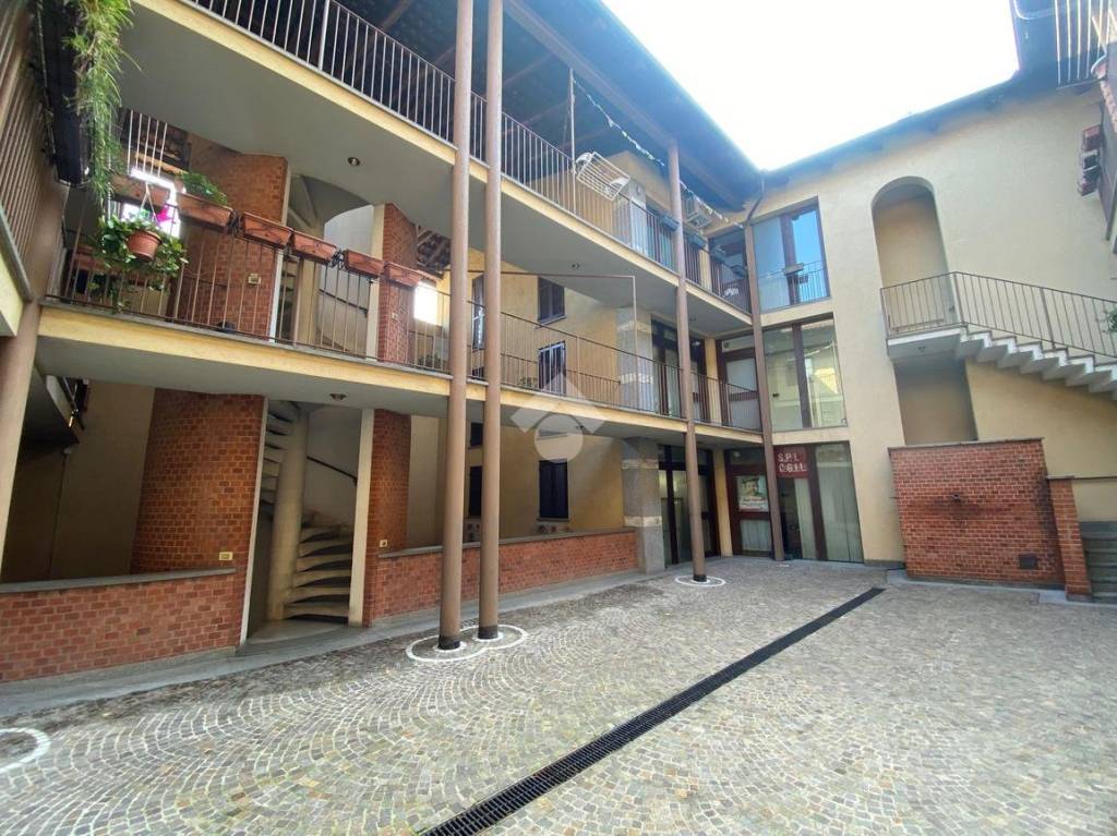 immagine annuncio 1 di 14