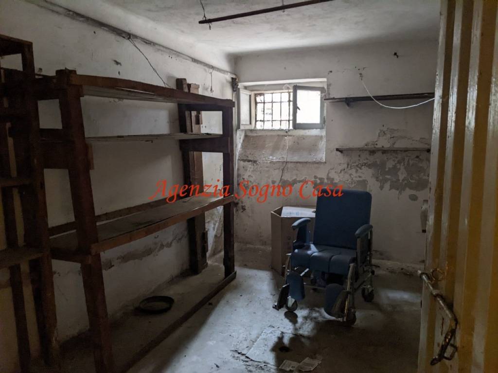 immagine annuncio 11 di 12