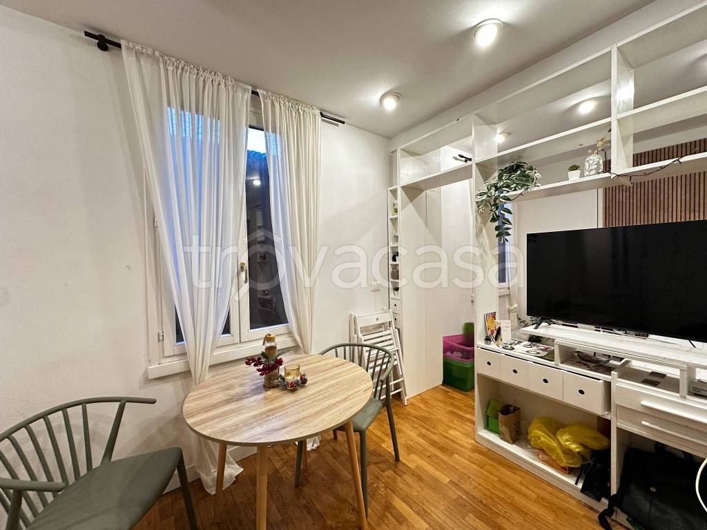 immagine annuncio 1 di 14