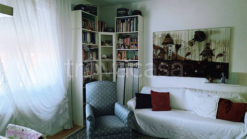 immagine annuncio 4 di 8