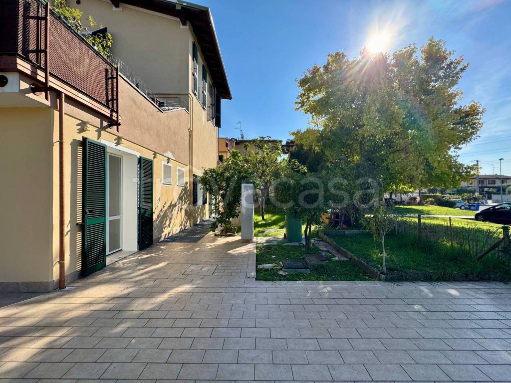 immagine annuncio 1 di 15