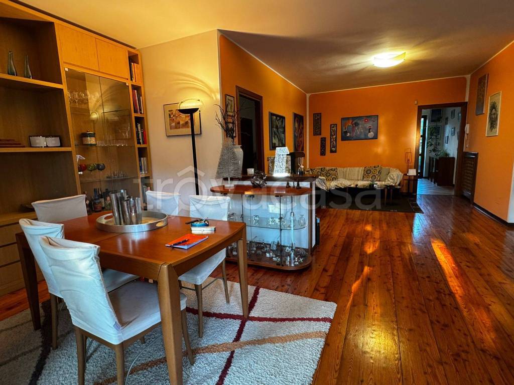 immagine annuncio 1 di 14