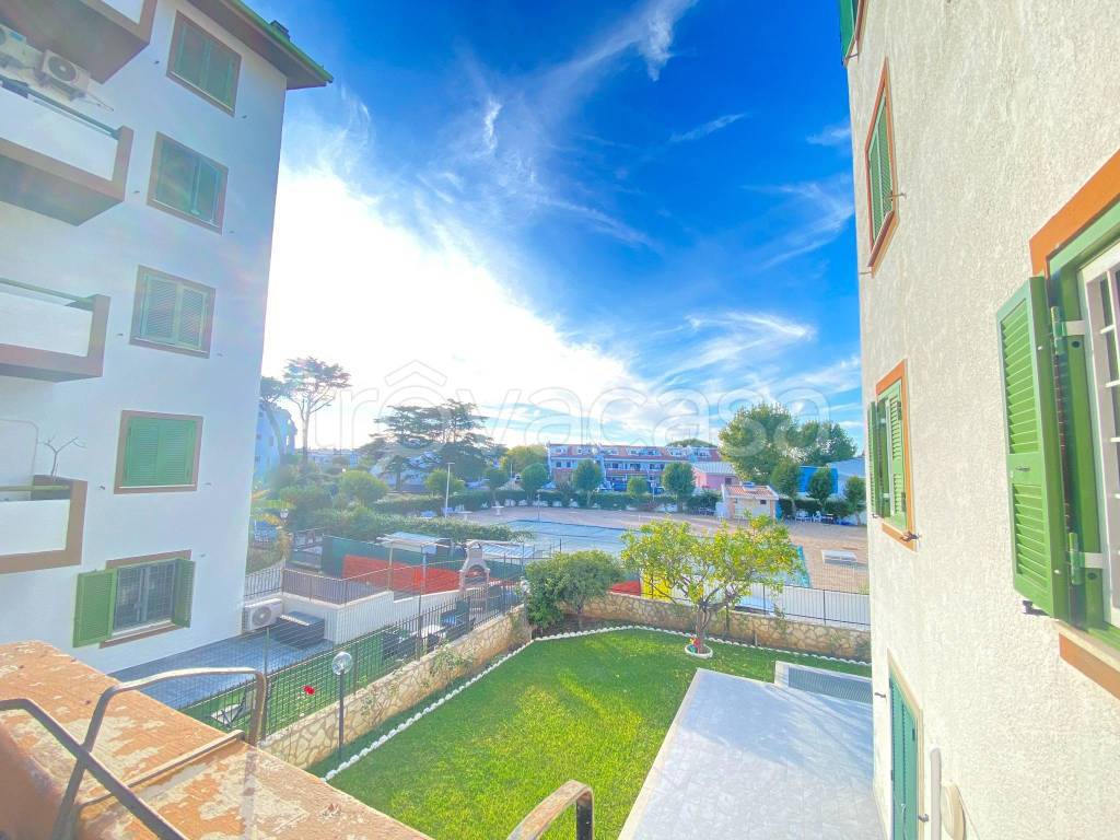 immagine annuncio 11 di 12