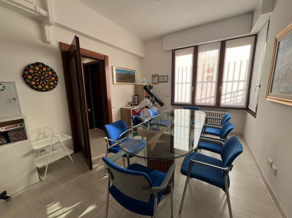 immagine annuncio 4 di 12