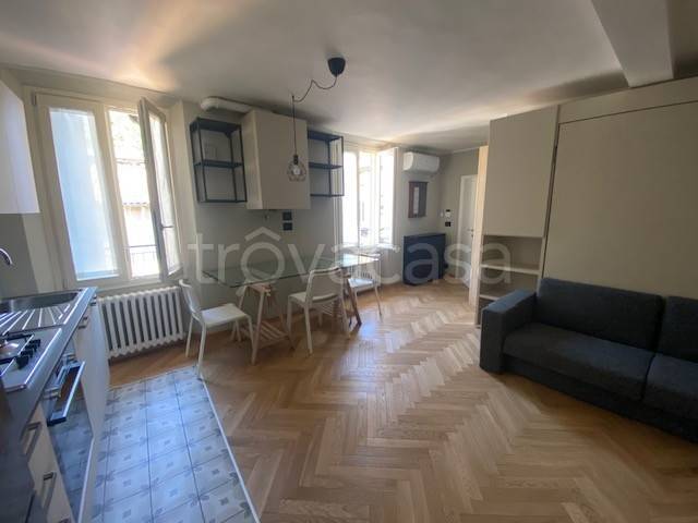 immagine annuncio 1 di 14