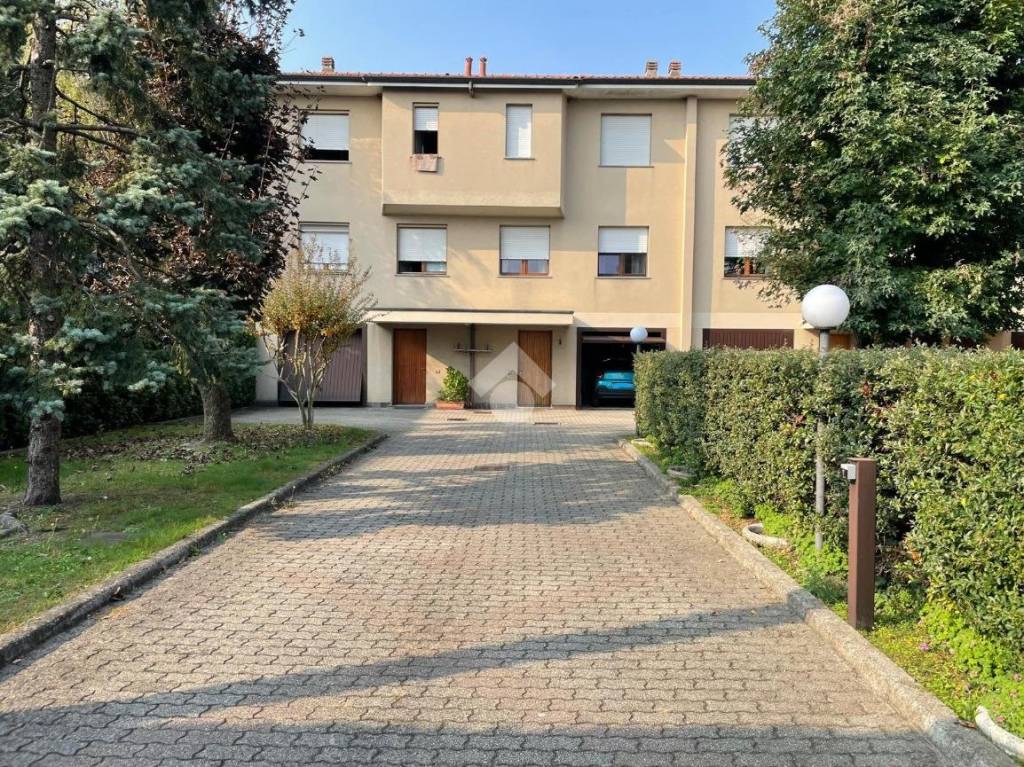 immagine annuncio 1 di 15