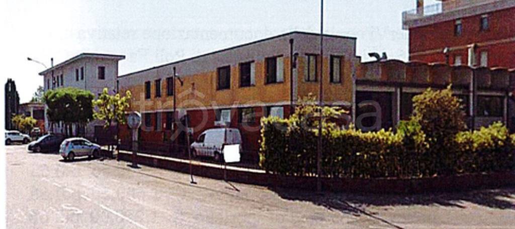 immagine annuncio 11 di 12