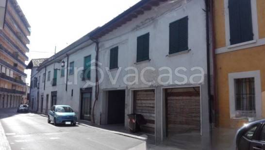 appartamento in vendita a Manerbio