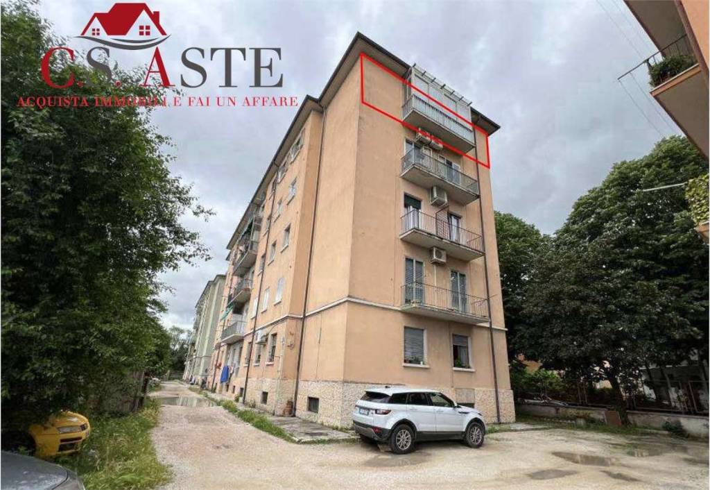 appartamento in vendita a Verona