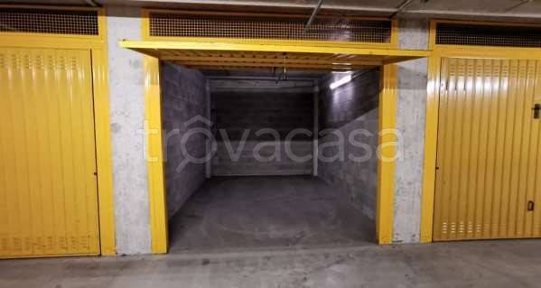 appartamento in vendita a Milano in zona Dergano