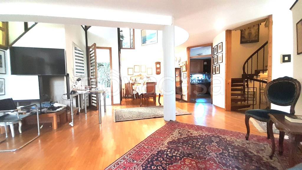 immagine annuncio 2 di 13