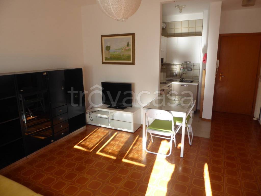 immagine annuncio 5 di 8