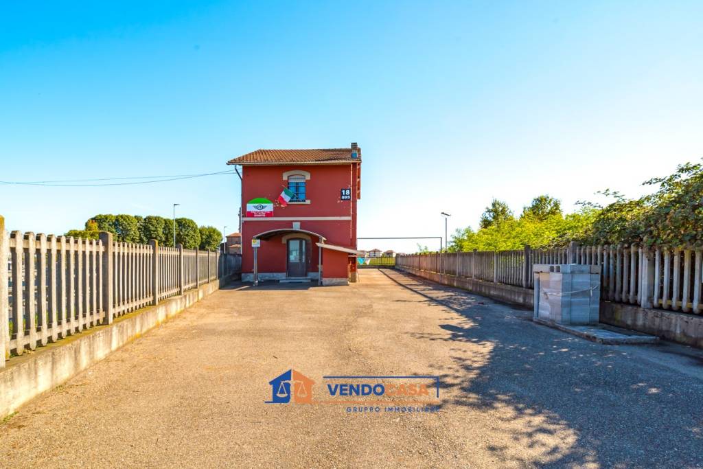 immagine annuncio 1 di 15