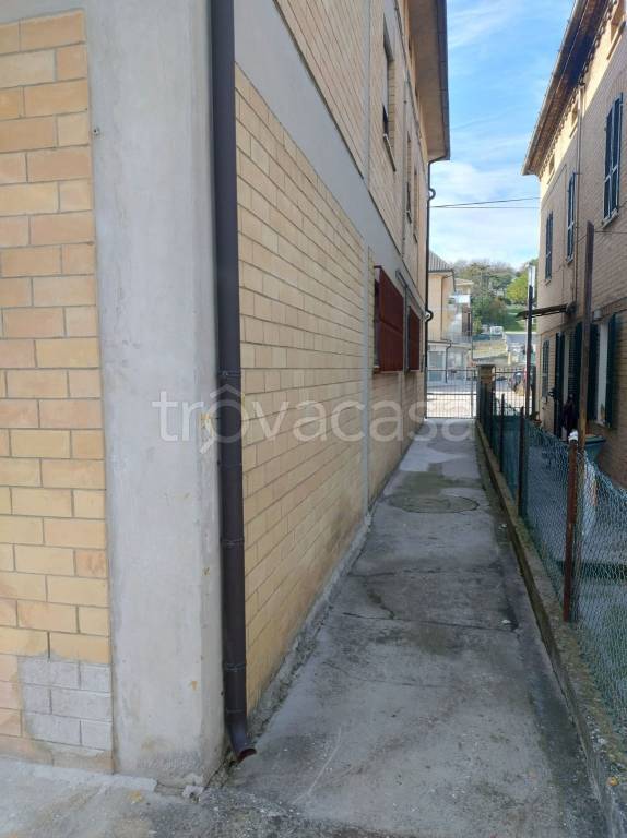 immagine annuncio 1 di 8