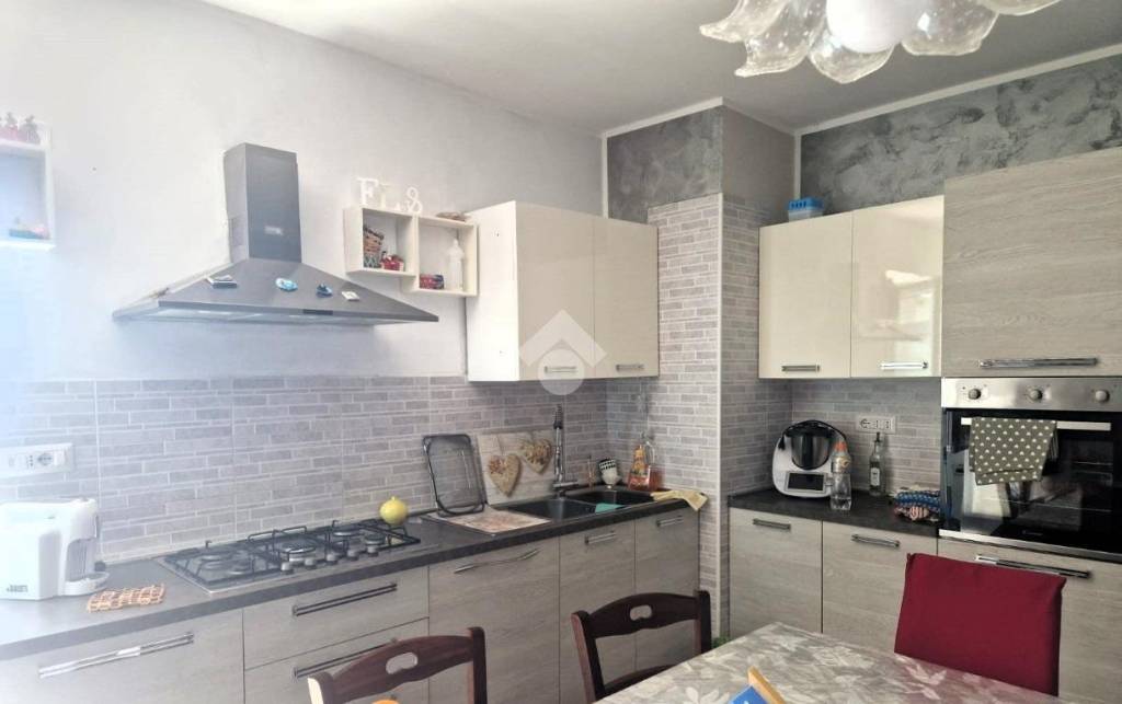 immagine annuncio 2 di 12