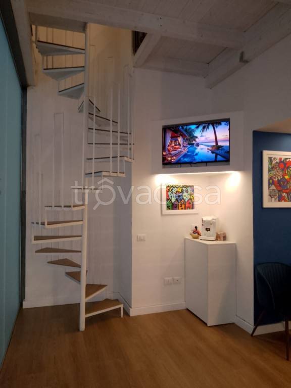 immagine annuncio 6 di 8