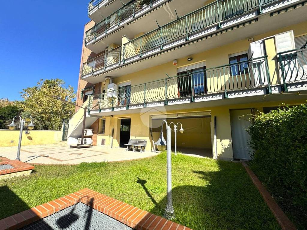 immagine annuncio 1 di 15