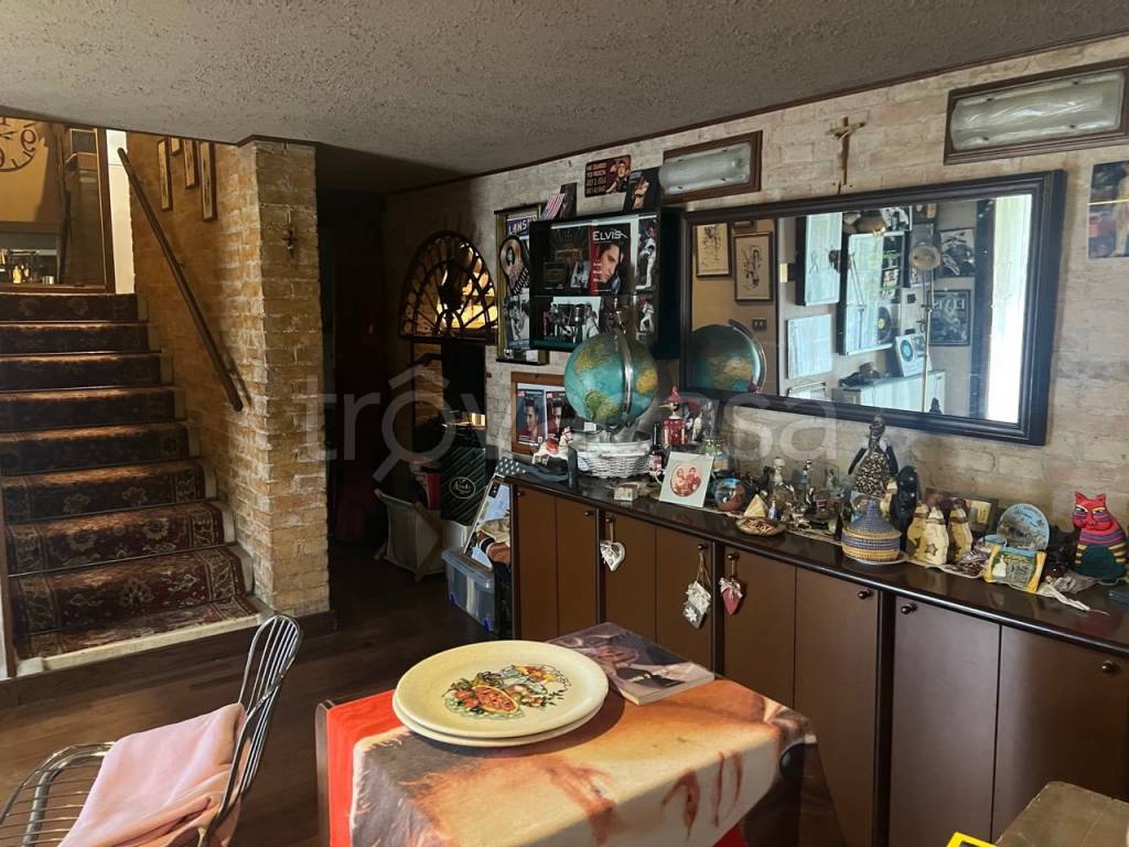 immagine annuncio 2 di 8