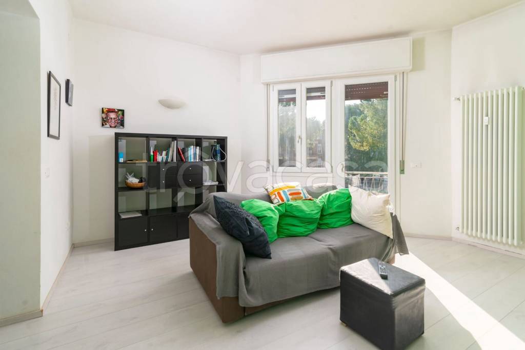 immagine annuncio 1 di 14