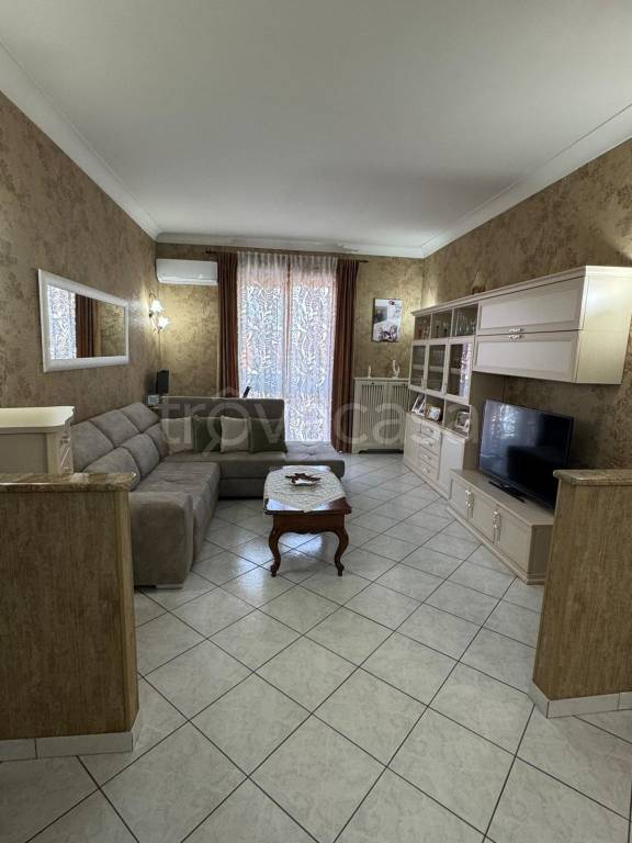 immagine annuncio 1 di 14