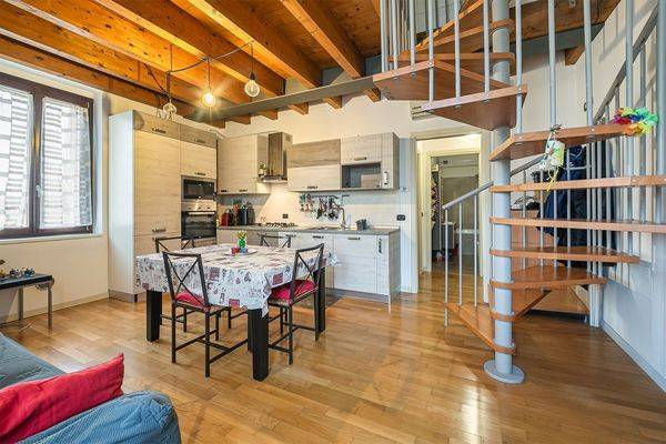 immagine annuncio 1 di 15