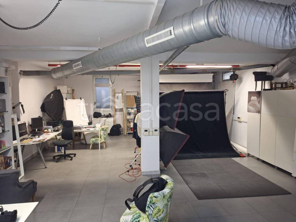 immagine annuncio 11 di 12