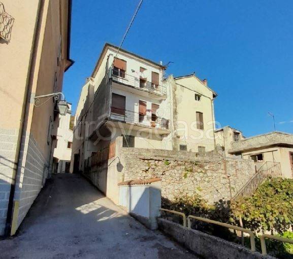 casa indipendente in vendita a Piovene Rocchette