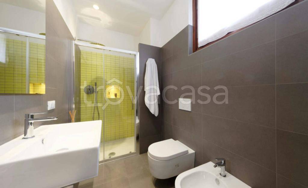 immagine annuncio 5 di 8