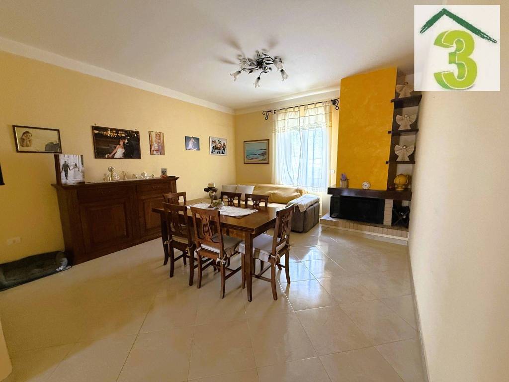 immagine annuncio 1 di 14