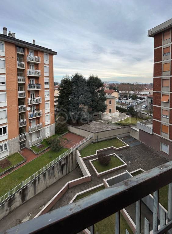 immagine annuncio 12 di 13