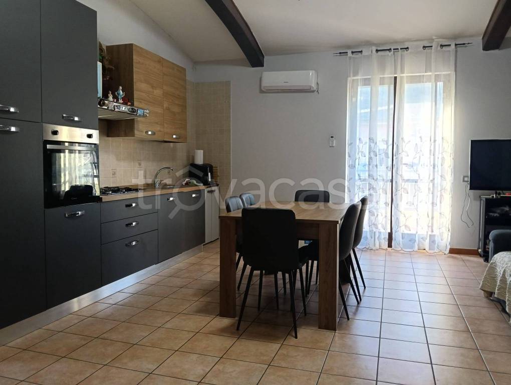 immagine annuncio 1 di 4