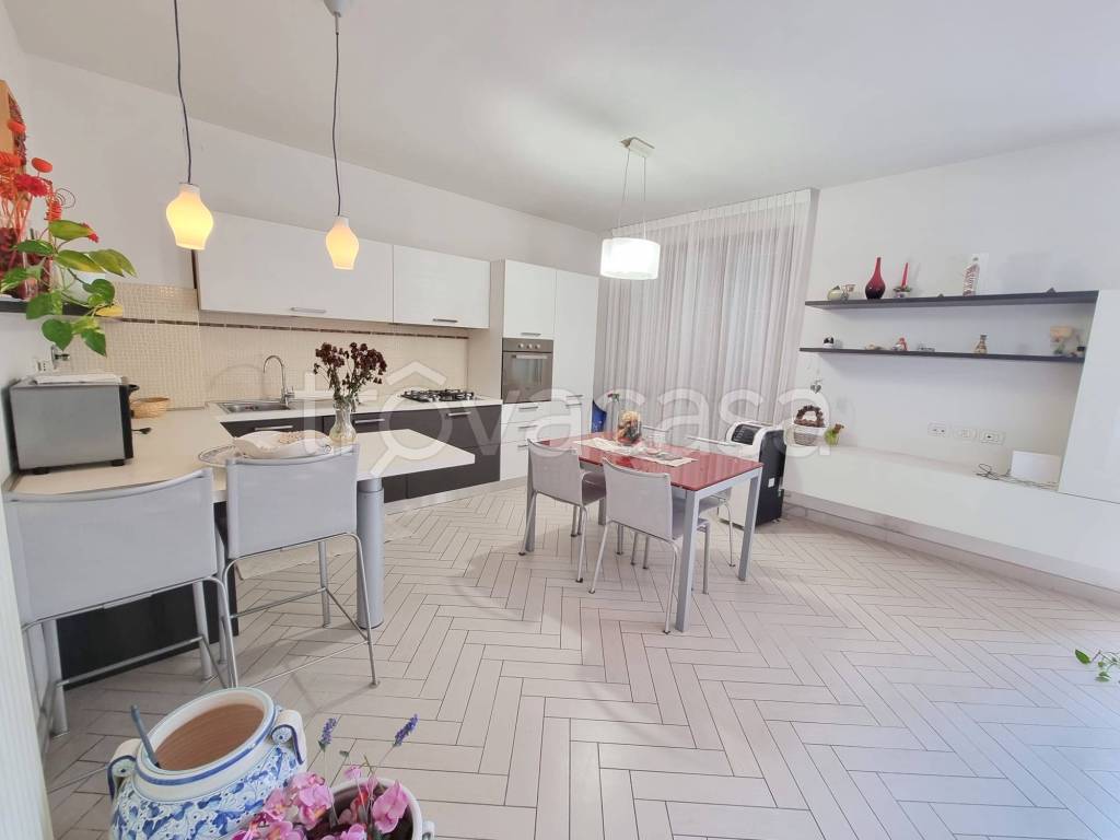 immagine annuncio 3 di 12