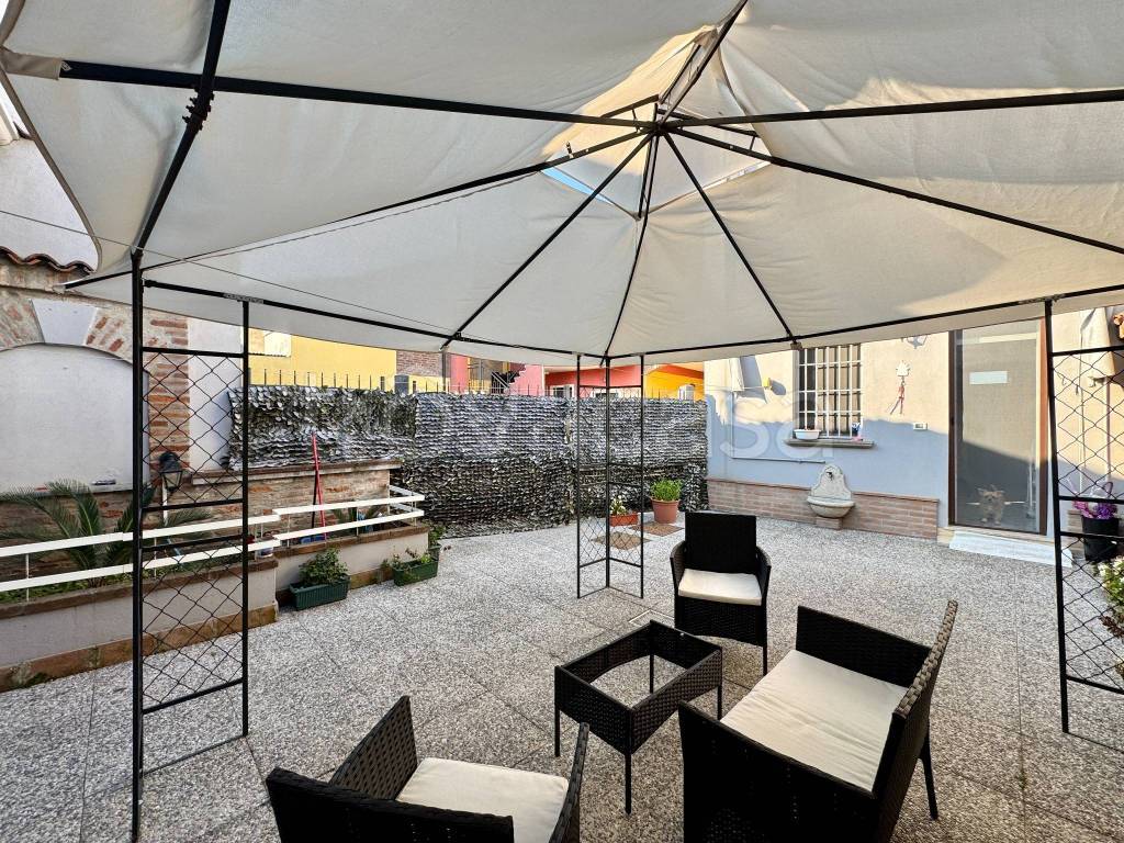 immagine annuncio 1 di 14