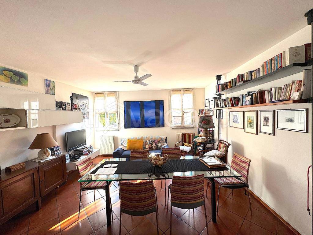 immagine annuncio 1 di 14