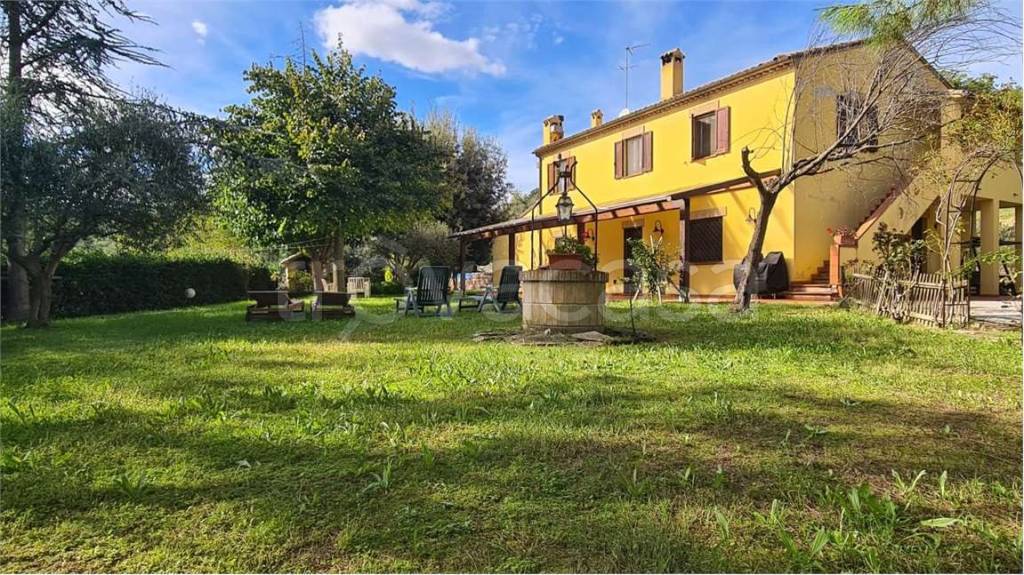 casa indipendente in vendita ad Offagna