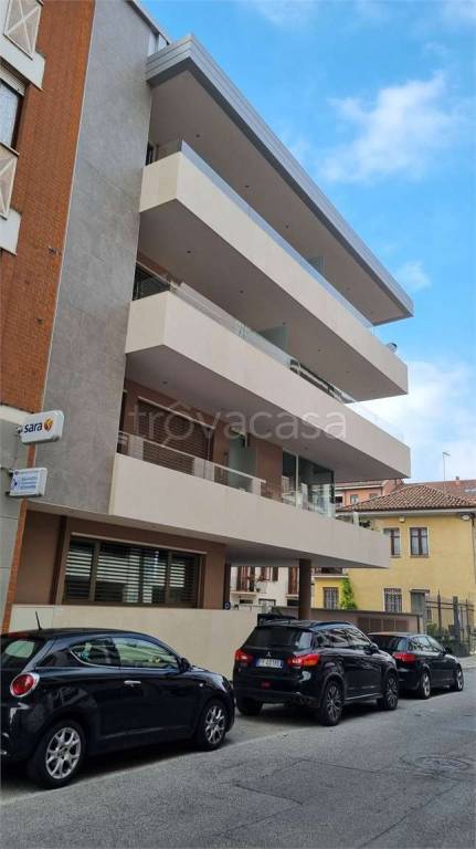 immagine annuncio 2 di 14