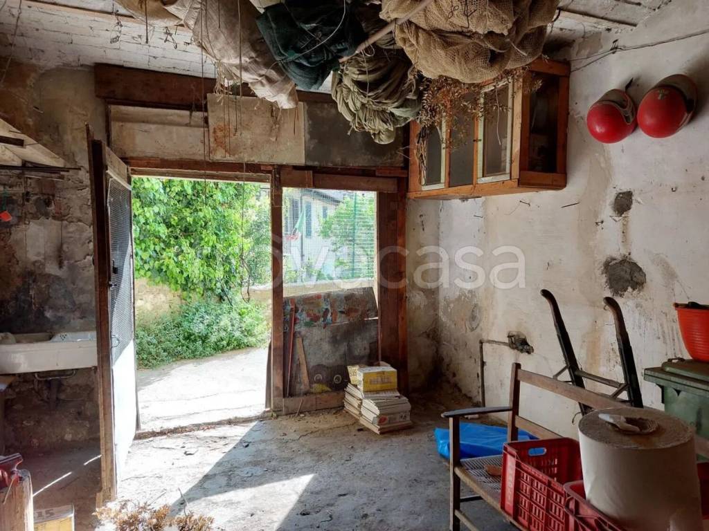 negozio in vendita a Pontassieve