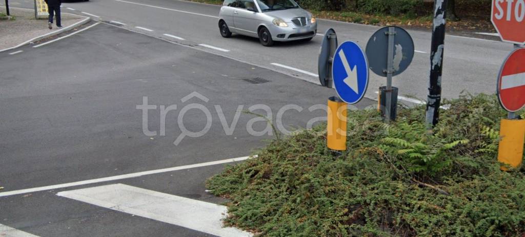 immagine annuncio 2 di 12