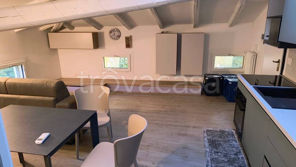 immagine annuncio 1 di 9