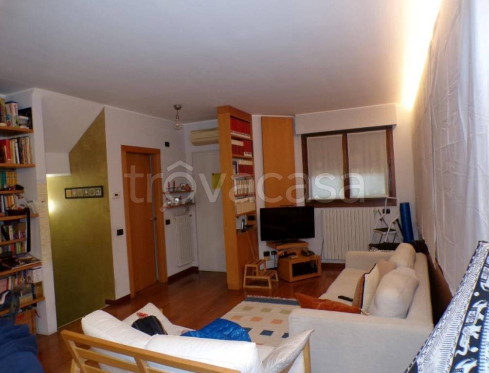 immagine annuncio 2 di 12